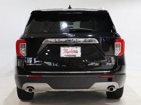Used 2023 Ford Explorer Limited AWD/4WD image 7