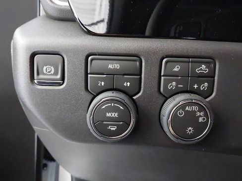 New 2026 Chevrolet Silverado 1500 LT w/ Safety Package AWD/4WD image 24