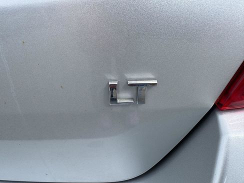 Used 2019 Chevrolet Trax LT w/ LT Convenience Package AWD/4WD image 25