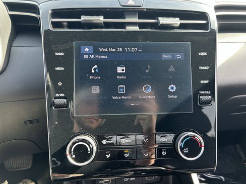 Used 2024 Hyundai Santa Cruz SE image 12