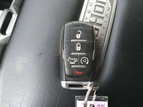 Used 2022 RAM 1500 Limited w/ Bed Utility Group AWD/4WD image 19