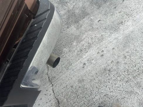 Used 2011 Ford F150 XLT w/ XLT Chrome Pkg image 23