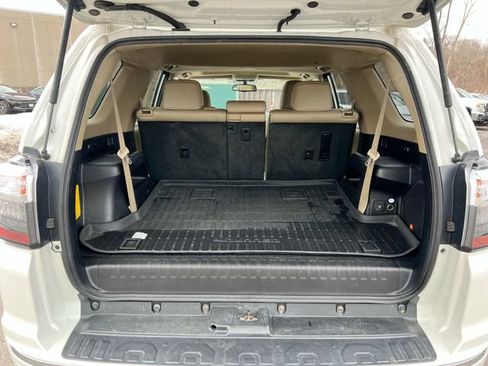 Used 2018 Toyota 4Runner Limited AWD/4WD image 25