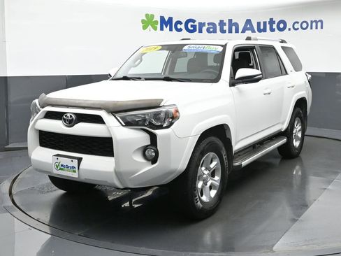 Used 2019 Toyota 4Runner SR5 Premium image 17