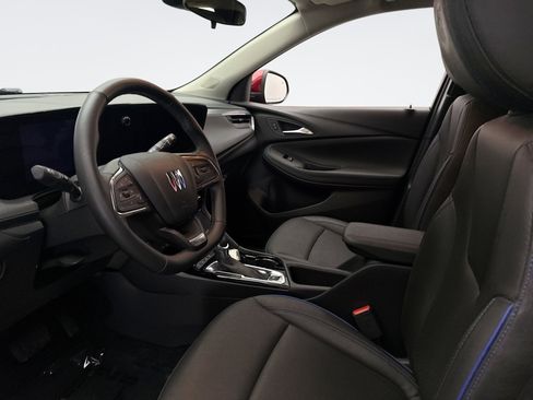Used 2025 Buick Encore GX Sport Touring w/ Comfort Package image 10