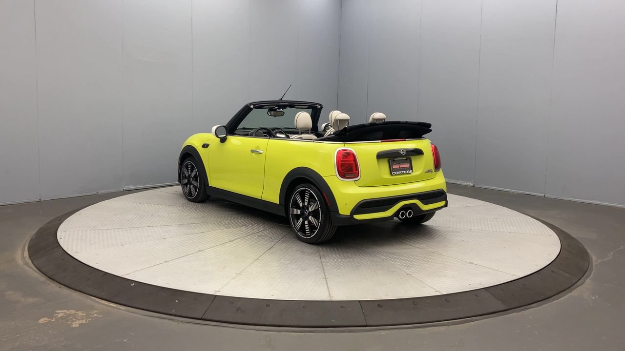 Used 2023 MINI Cooper S FWD image 3