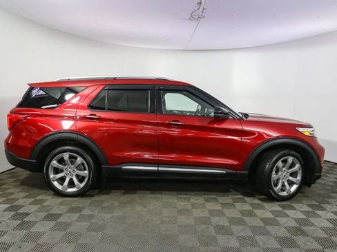Used 2020 Ford Explorer Platinum image 14
