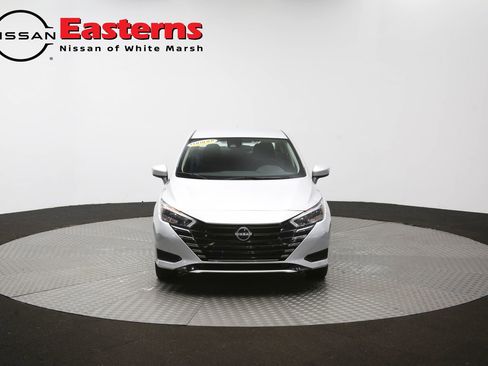 Used 2025 Nissan Versa SV FWD image 51