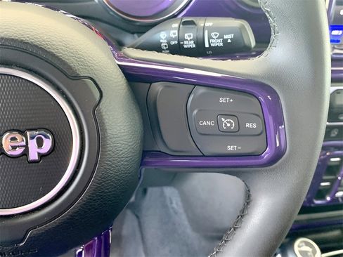 Used 2023 Jeep Wrangler Sport S image 32