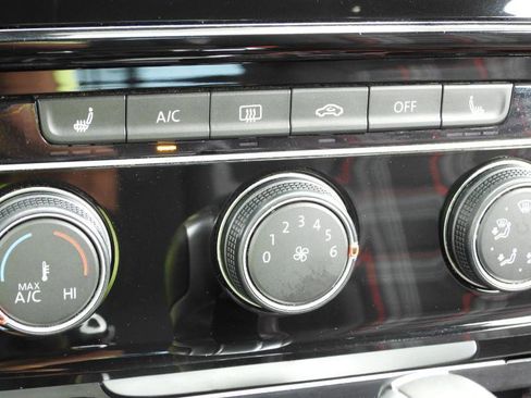 Used 2020 Volkswagen GTI S image 54