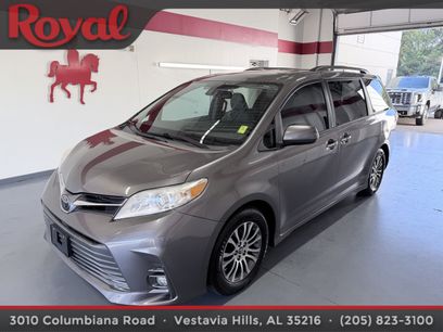 Used 2018 Toyota Sienna XLE w/ XLE Navigation Package