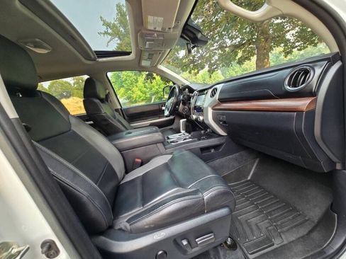 Used 2018 Toyota Tundra Limited AWD/4WD image 1