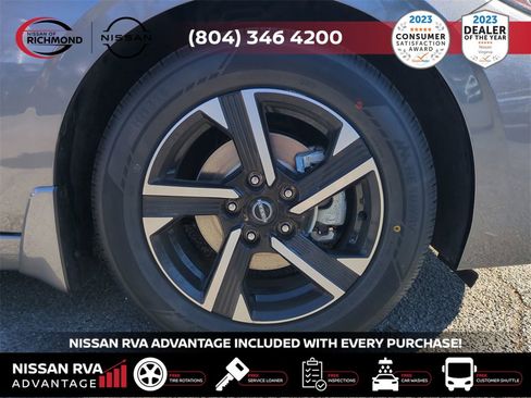 Used 2025 Nissan Sentra SV image 12