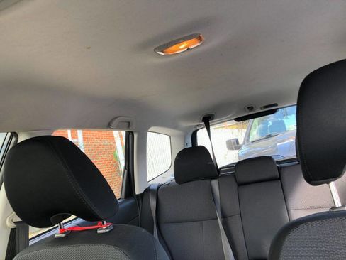 Used 2015 Subaru Impreza 2.0i Premium image 8