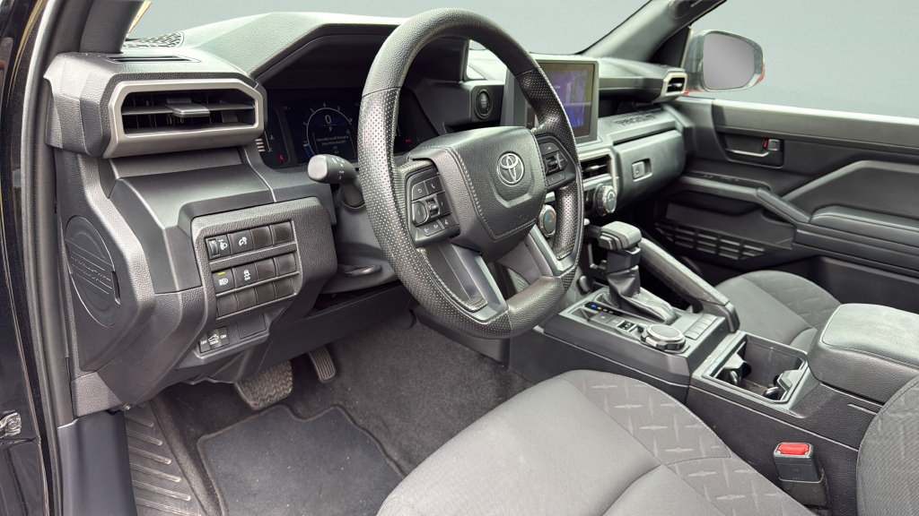 Used 2024 Toyota Tacoma SR AWD/4WD image 26