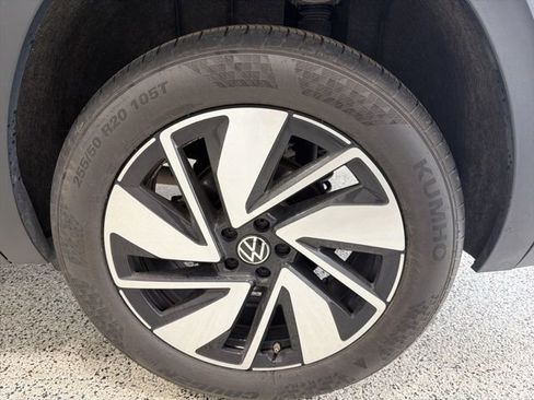 Used 2024 Volkswagen Atlas SE AWD/4WD image 37