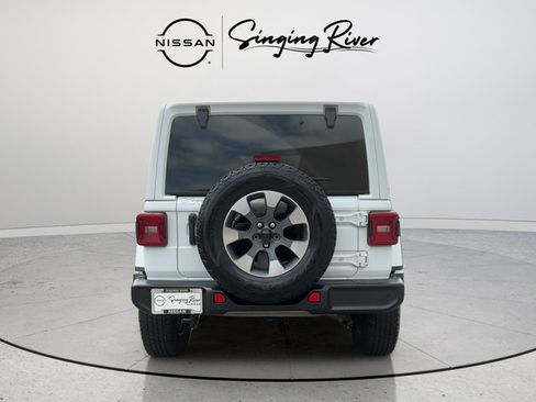Used 2021 Jeep Wrangler Unlimited Sahara w/ Safety Group AWD/4WD image 6
