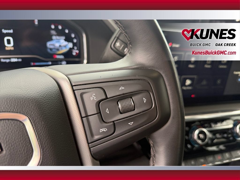Used 2025 GMC Sierra 2500 Denali w/ Denali Reserve Package AWD/4WD image 18
