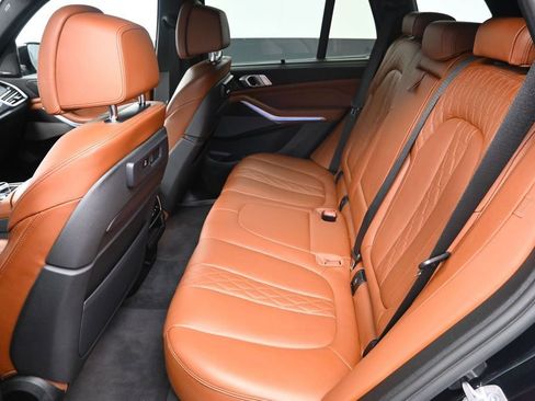 Used 2022 BMW X5 M50i w/ Executive Package AWD/4WD image 30
