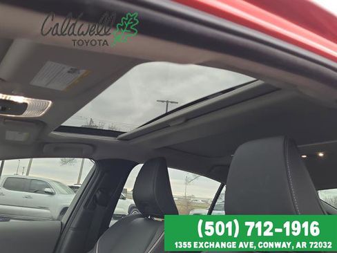 Used 2023 Toyota Prius XLE image 25