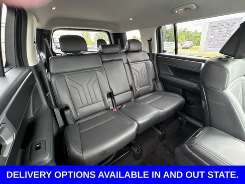 Used 2025 Hyundai Santa Fe SEL FWD image 26