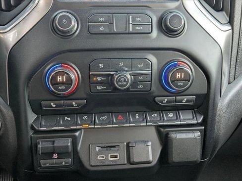 Used 2019 Chevrolet Silverado 1500 LT w/ Convenience Package image 13