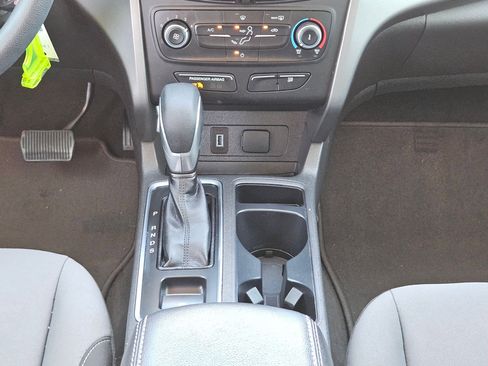 Used 2018 Ford Escape S image 16