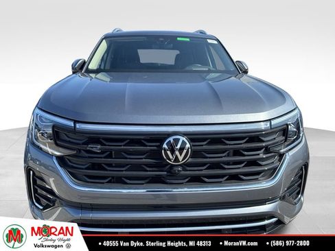 Used 2025 Volkswagen Atlas SEL Premium R-Line AWD/4WD image 2