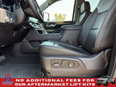 Used 2024 GMC Sierra 2500 Denali w/ Denali Reserve Package AWD/4WD image 20