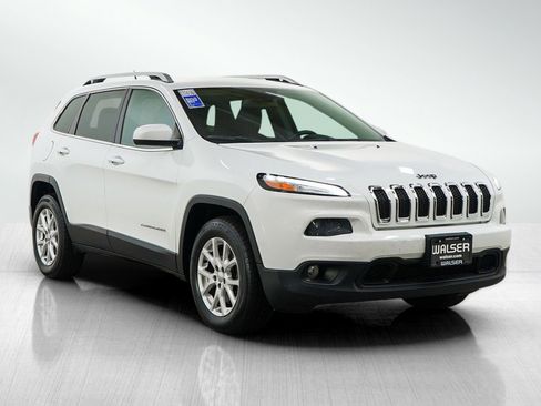Used 2015 Jeep Cherokee Latitude AWD/4WD image 7