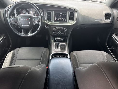 Used 2022 Dodge Charger SXT RWD image 25