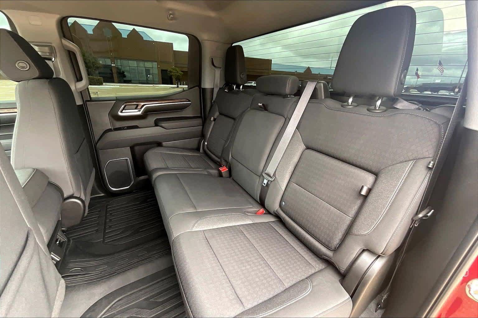 Used 2023 GMC Sierra 1500 Elevation RWD image 28