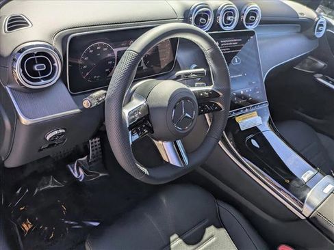New 2026 Mercedes-Benz GLC 300 image 3