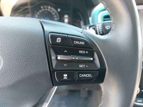 Used 2019 Hyundai Ioniq Limited FWD image 17