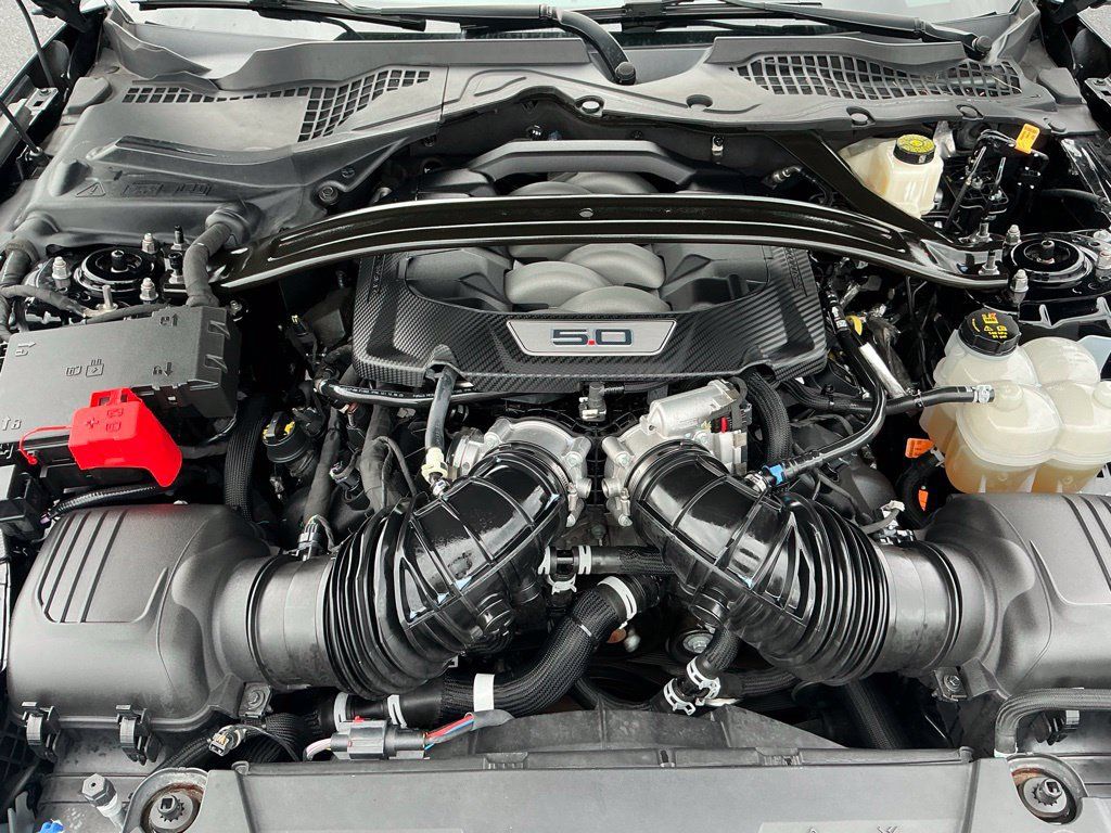Used 2024 Ford Mustang GT Premium w/ GT Performance Package RWD image 29