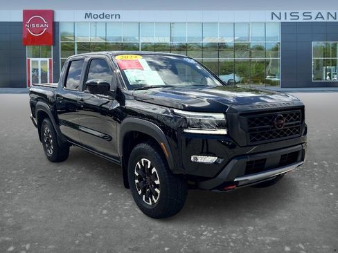 Certified 2024 Nissan Frontier PRO-4X w/ Pro Convenience Package AWD/4WD image 3