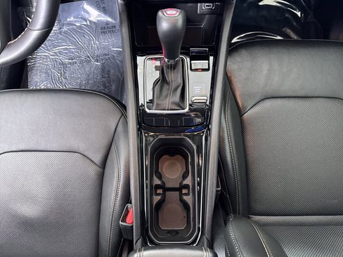 Used 2022 Jeep Compass Limited image 22