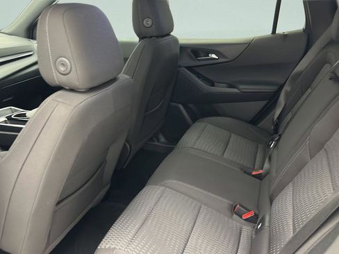 Used 2025 Chevrolet Equinox LT AWD/4WD image 9