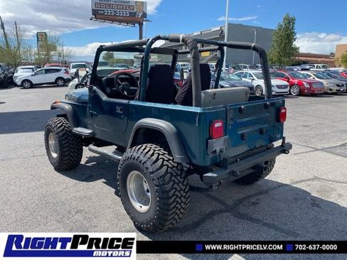 Used 1995 Jeep Wrangler S image 3