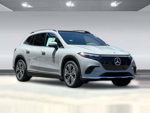 New 2026 Mercedes-Benz EQS 400 4MATIC SUV image 5
