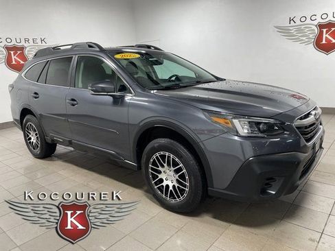 Used 2022 Subaru Outback Premium AWD/4WD image 1