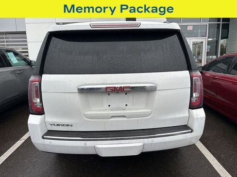 Used 2019 GMC Yukon Denali image 5