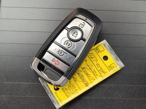 Used 2025 Ford Expedition Max King Ranch AWD/4WD image 11