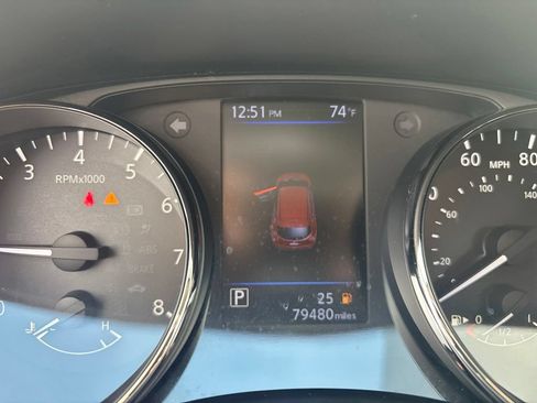 Used 2019 Nissan Rogue Sport S w/ Appearance Package AWD/4WD image 19