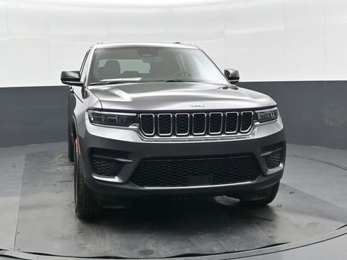New 2026 Jeep Grand Cherokee Laredo X RWD image 9