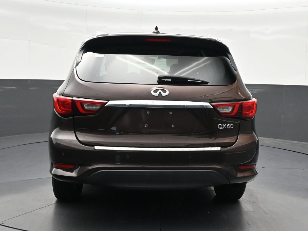 Used 2019 INFINITI QX60 Luxe w/ Essential Package FWD image 4