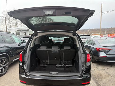 Used 2023 Honda Odyssey EX-L image 9