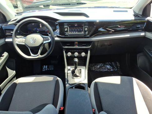 Certified 2023 Volkswagen Taos S FWD image 11