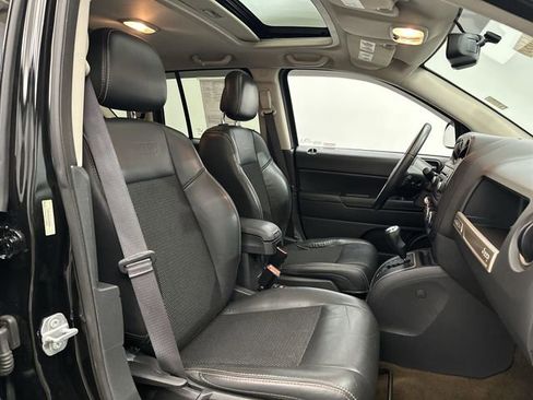 Used 2016 Jeep Compass 75th Anniversary w/ Power Value Group AWD/4WD image 27