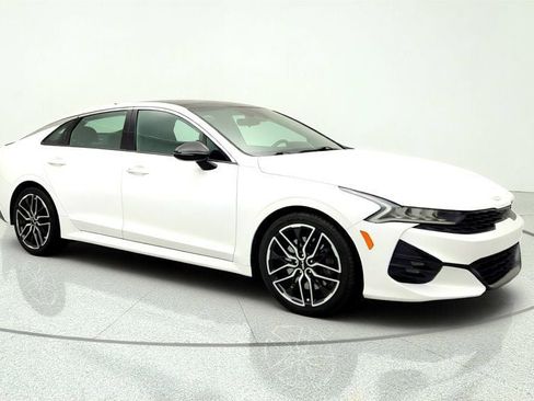 Used 2023 Kia K5 GT FWD image 3